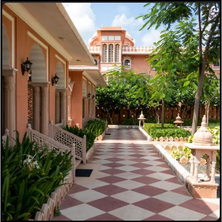 Tree Of Life Inderpura Resort Udaipurwati Jhunjhunu Kültér fotó